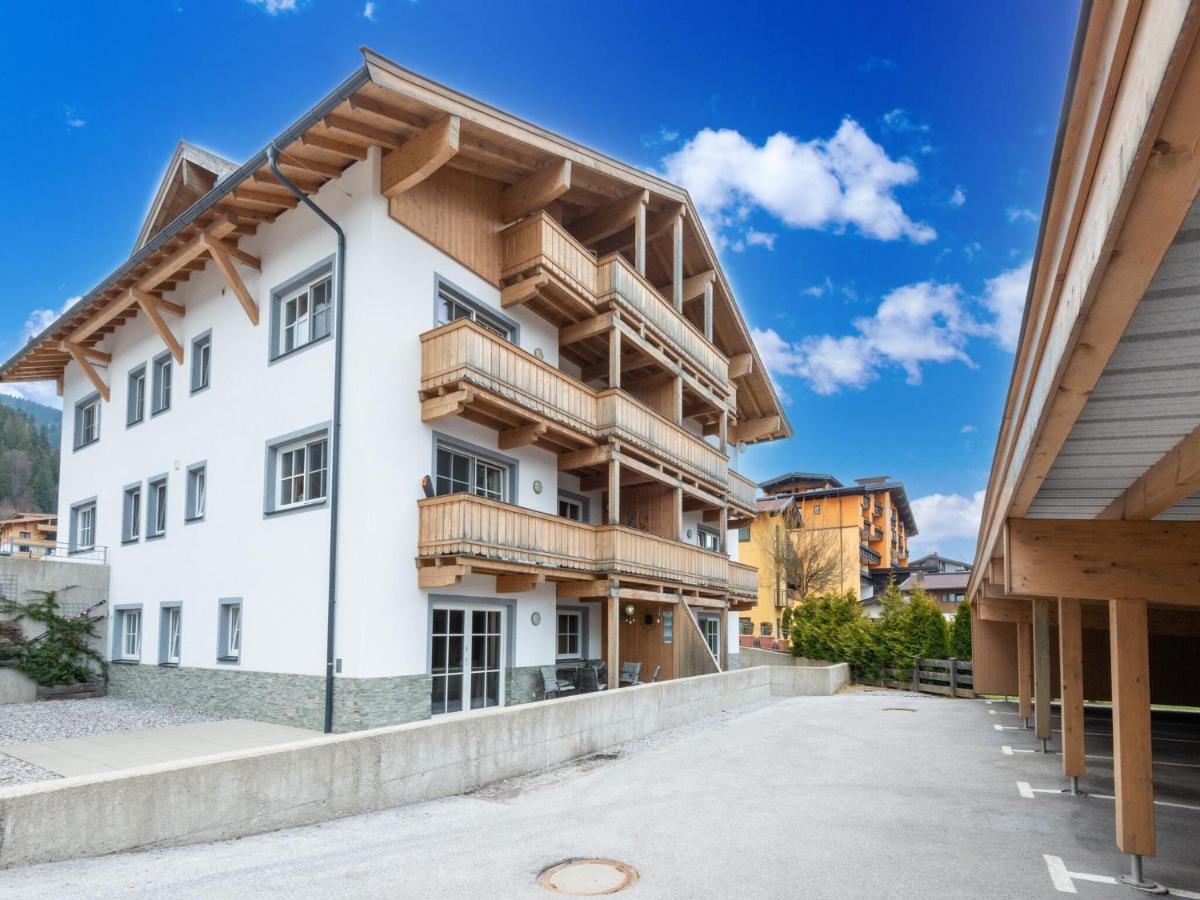 Apartament Luxury Penthouse With Balcony Ski Storage Carport Lift Brixen im Thale Zewnętrze zdjęcie